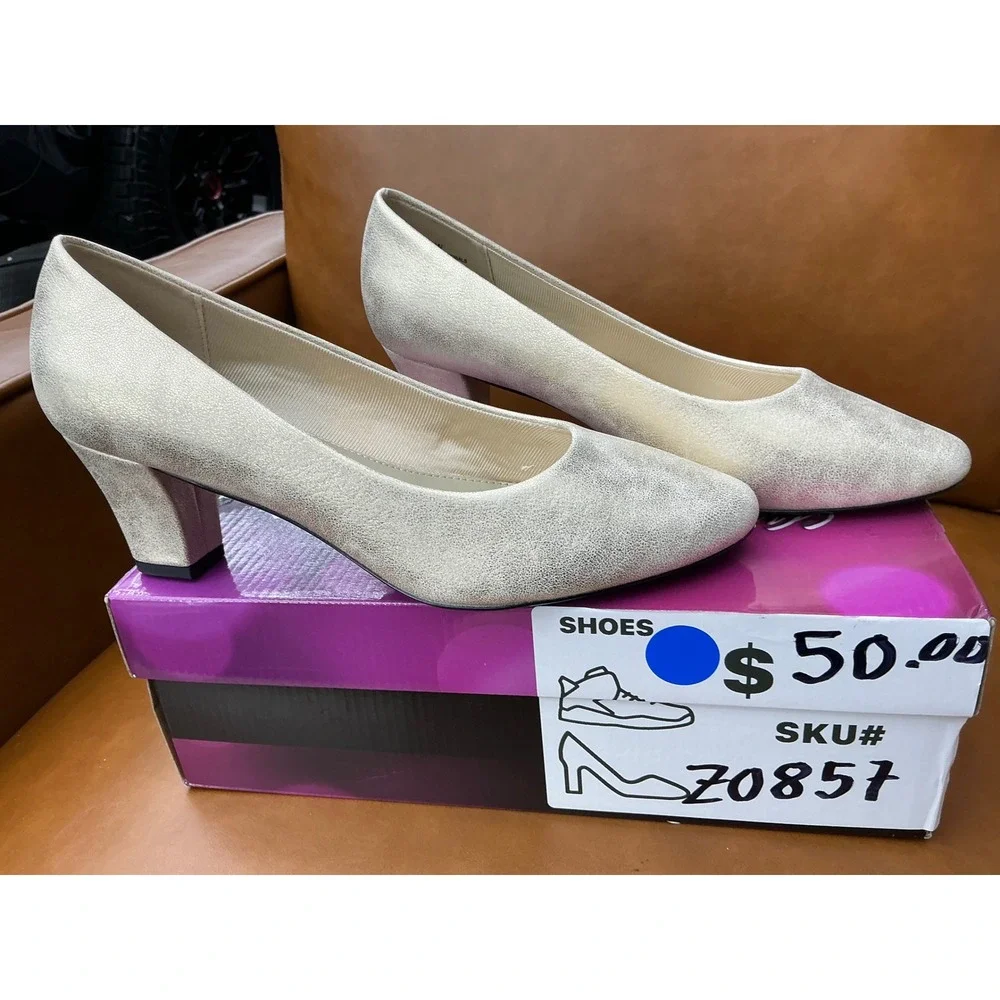 Easy Street Alive 5 Pumps Womens 9W Silver Metallic Block Heel